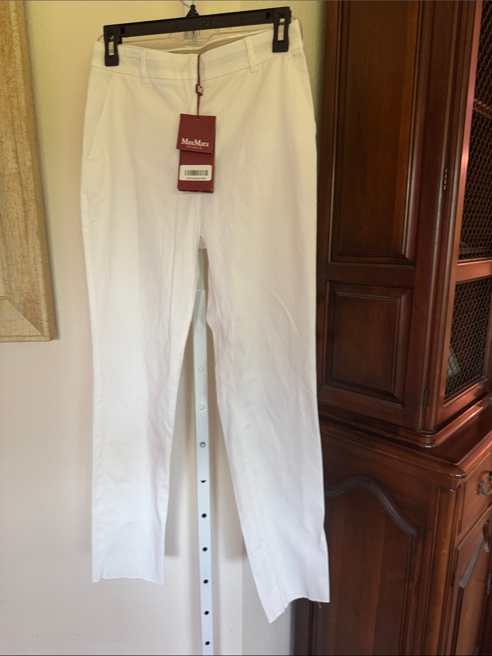 Max Mara Studio Designer White Straight Leg Trouser Pants NWT Size 2